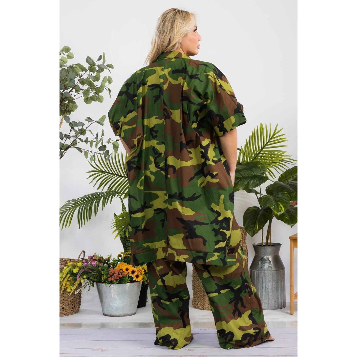 CAMO PRINT HI LO HEM SHIRT AND PANT SET
